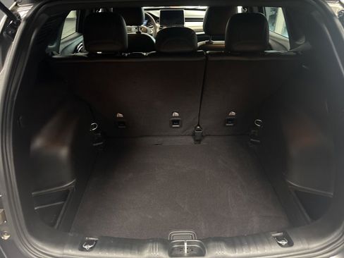 Used 2024 Jeep Compass Limited image 5