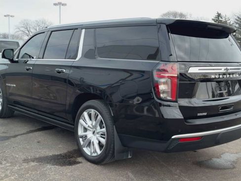 Certified 2024 Chevrolet Suburban High Country image 4