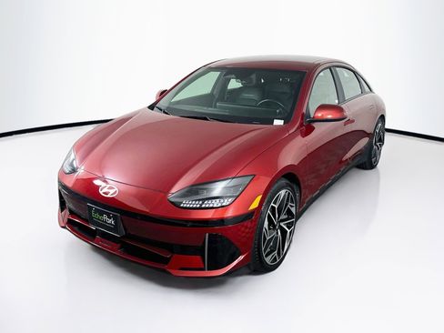 Used 2024 Hyundai Ioniq 6 SEL RWD image 3