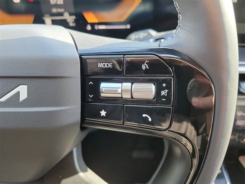 New 2026 Kia Sorento S image 28