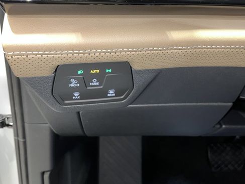 New 2026 Volkswagen Atlas Cross Sport SE image 19