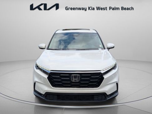 Used 2023 Honda CR-V EX image 3