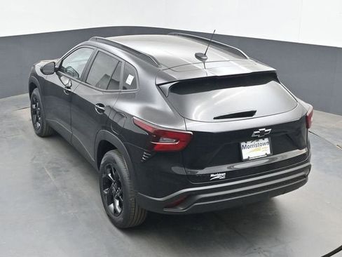 New 2026 Chevrolet Trax LT w/ Driver Confidence Package FWD image 35