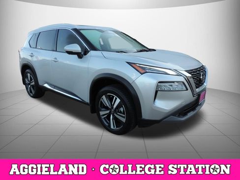 Used 2021 Nissan Rogue SL FWD image 3