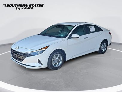 Certified 2023 Hyundai Elantra SE