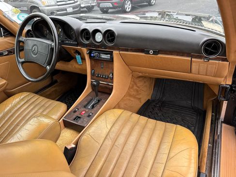 Used 1987 Mercedes-Benz 560 SL image 12