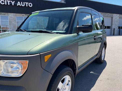 Used 2004 Honda Element EX image 2