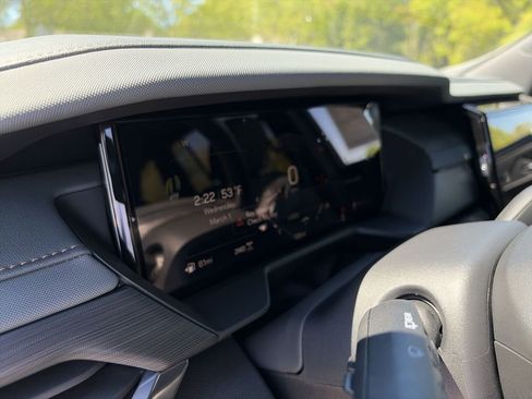 New 2026 GMC Acadia AT4 image 18