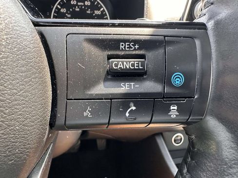 Used 2021 Nissan Rogue SV w/ Premium Package AWD/4WD image 19