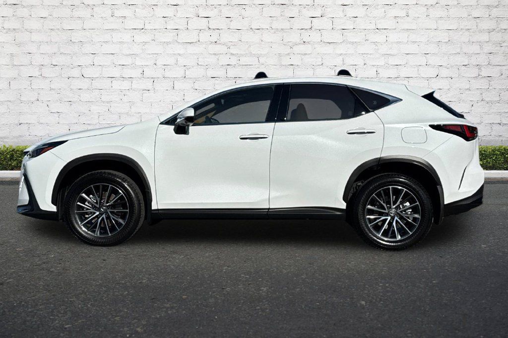 Certified 2026 Lexus NX 350h AWD w/ Accessory Package (2T) image 8