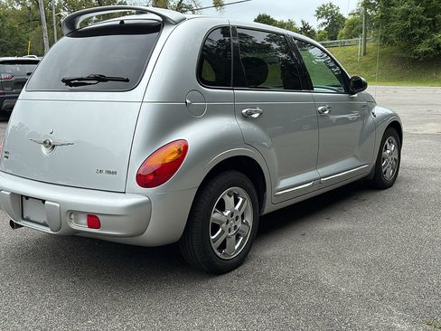 Used 2004 Chrysler PT Cruiser Limited image 3