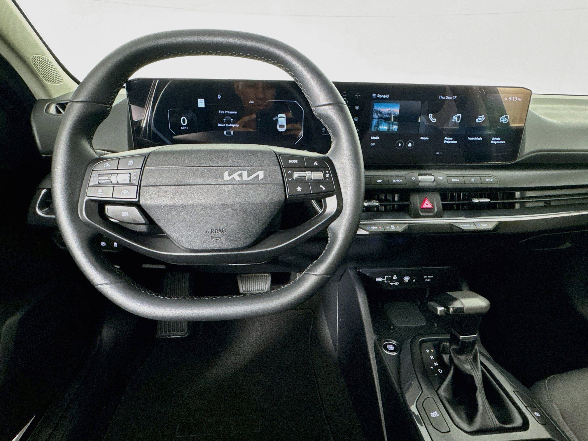 Used 2025 Kia K4 EX FWD image 10