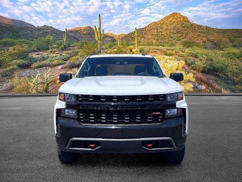 Used 2019 Chevrolet Silverado 1500 Custom Trail Boss w/ Custom Convenience Package AWD/4WD image 5
