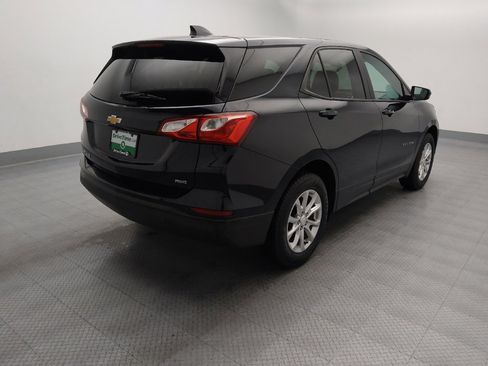 Used 2020 Chevrolet Equinox LS w/ LPO, Cargo Package AWD/4WD image 9