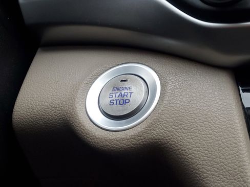 Used 2020 Hyundai Elantra Value Edition image 30