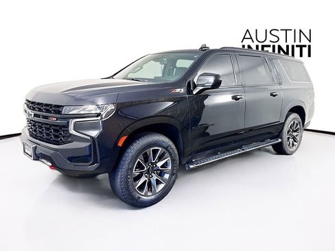Used 2024 Chevrolet Suburban Z71 AWD/4WD image 3