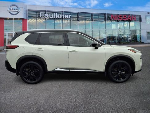 Certified 2023 Nissan Rogue SL w/ SL Premium Package image 7