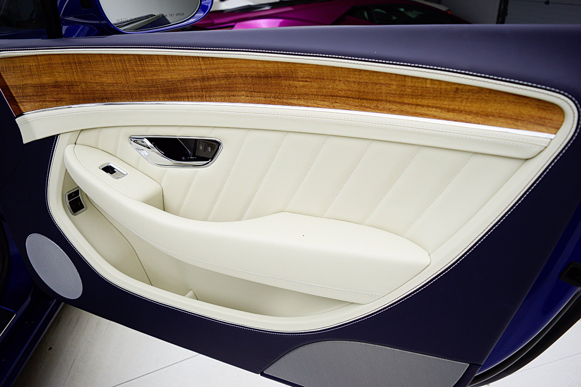 Used 2024 Bentley Continental GT AWD/4WD image 46