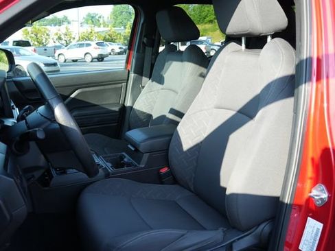 Used 2024 Toyota Tacoma SR RWD image 19