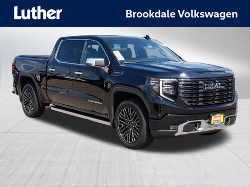 Used 2022 GMC Sierra 1500 Denali Ultimate AWD/4WD image 1