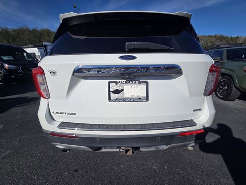 Used 2020 Ford Explorer Limited w/ Class III Trailer Tow Package image 4