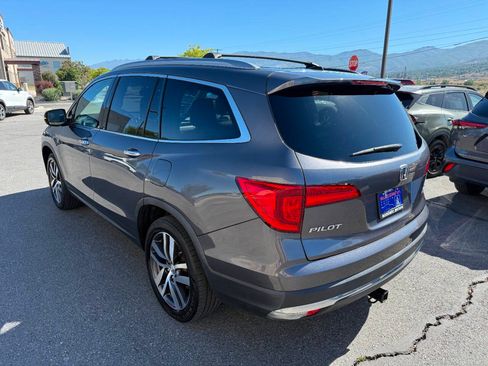 Used 2017 Honda Pilot Elite image 6