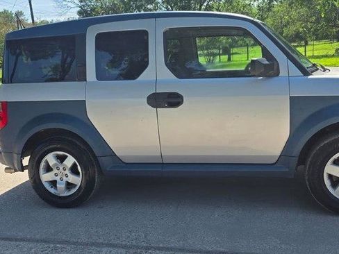 Used 2005 Honda Element EX image 3