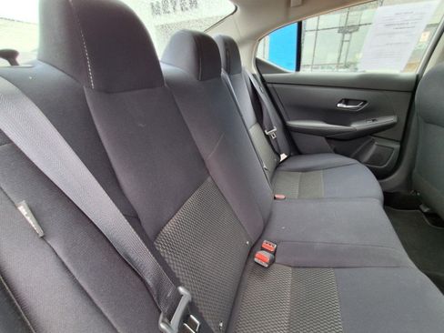 Used 2022 Nissan Sentra S FWD image 16