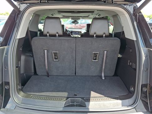 Used 2023 GMC Acadia AT4 AWD/4WD image 31