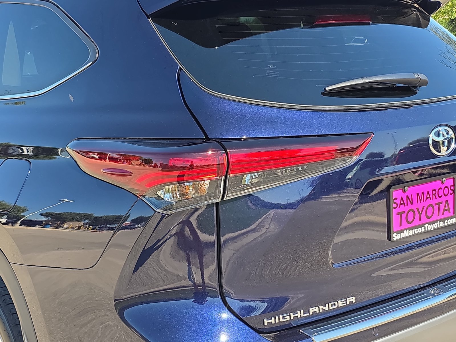 New 2026 Toyota Highlander Platinum AWD/4WD image 29