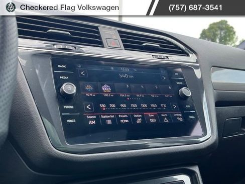 Used 2023 Volkswagen Tiguan SE R-Line FWD image 37