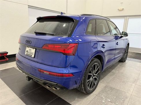 Used 2023 Audi SQ5 Prestige image 2