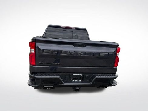 Used 2024 Chevrolet Silverado 1500 LT Trail Boss w/ LT Trail Boss Premium Package AWD/4WD image 5