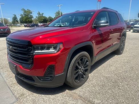 Used 2023 GMC Acadia SLE w/ Elevation Edition FWD image 3