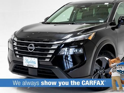 Used 2025 Nissan Rogue SV FWD image 2