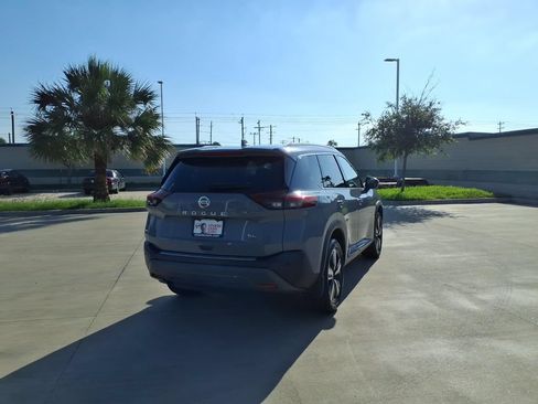 Used 2021 Nissan Rogue SL FWD image 6
