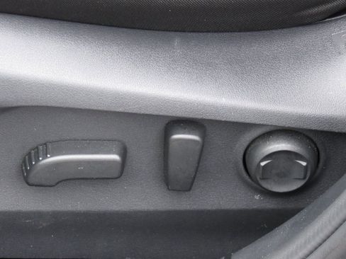 Used 2023 Subaru Legacy Premium image 11