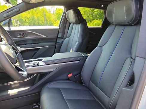 New 2025 Cadillac Lyriq Sport image 14