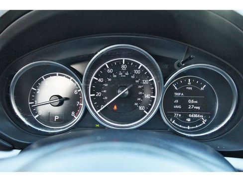 Used 2019 MAZDA CX-5 Touring image 18