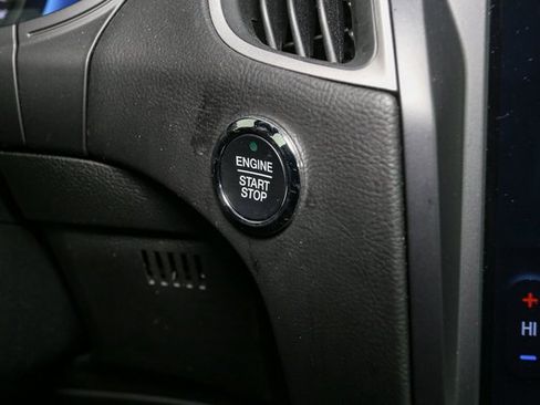 Used 2024 Ford Edge SEL w/ Convenience Package image 28