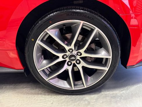 Used 2015 Ford Mustang GT Premium w/ Equipment Group 401A RWD image 22