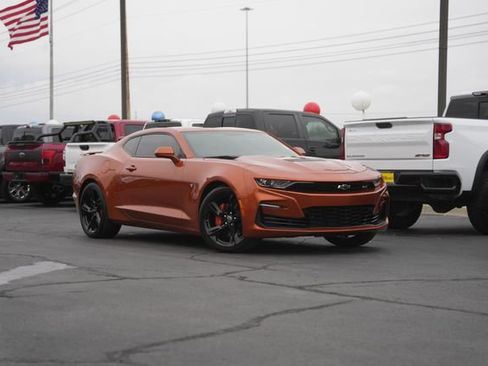 Used 2023 Chevrolet Camaro SS image 2