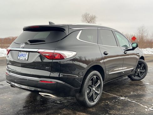 Used 2024 Buick Enclave Essence w/ Experience Buick Package image 4