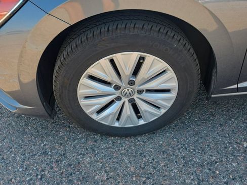 Used 2019 Volkswagen Jetta S FWD image 11