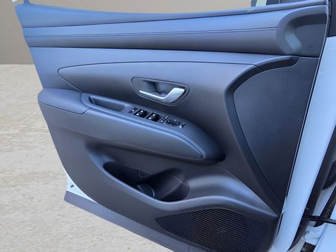 New 2026 Hyundai Tucson SEL image 16