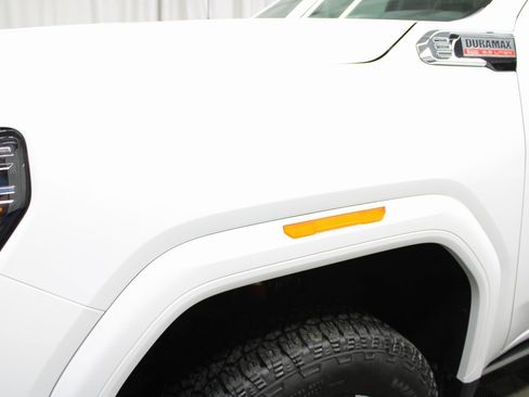 Used 2025 GMC Sierra 2500 Denali image 52