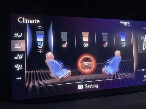 Used 2018 Lexus LS 500 AWD w/ Interior Upgrade Package image 27