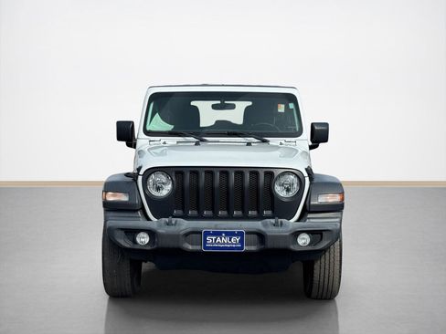 Used 2021 Jeep Wrangler Unlimited Sport image 2