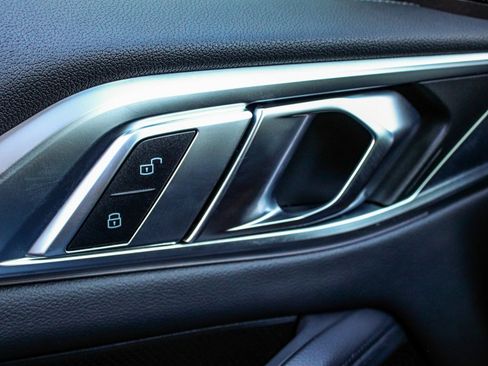 Used 2021 BMW 440i xDrive Coupe w/ Premium Package image 9