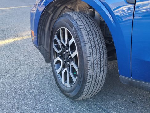 Certified 2024 Ford Maverick Lariat image 31